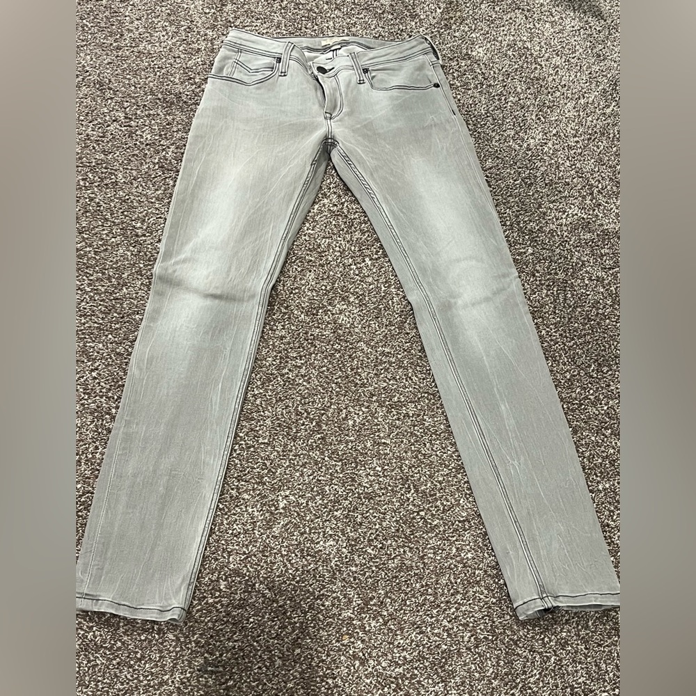 NWOT Burberry Brit Skinny Leg Size 28